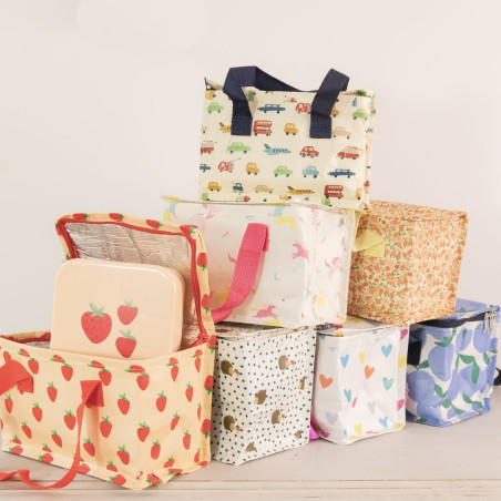 plein de lunch bag pour enfant de différents motifs