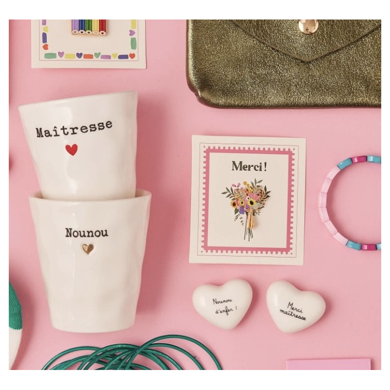 Pin's bouquet de fleurs "Merci"