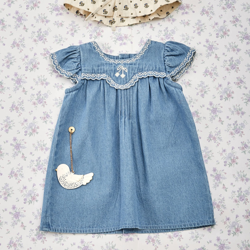 Robe bébé brodée denim clair
