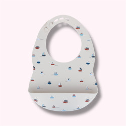 Bavoir en silicone bateaux blanc