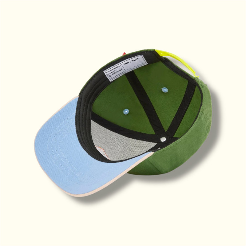 Casquette renversée