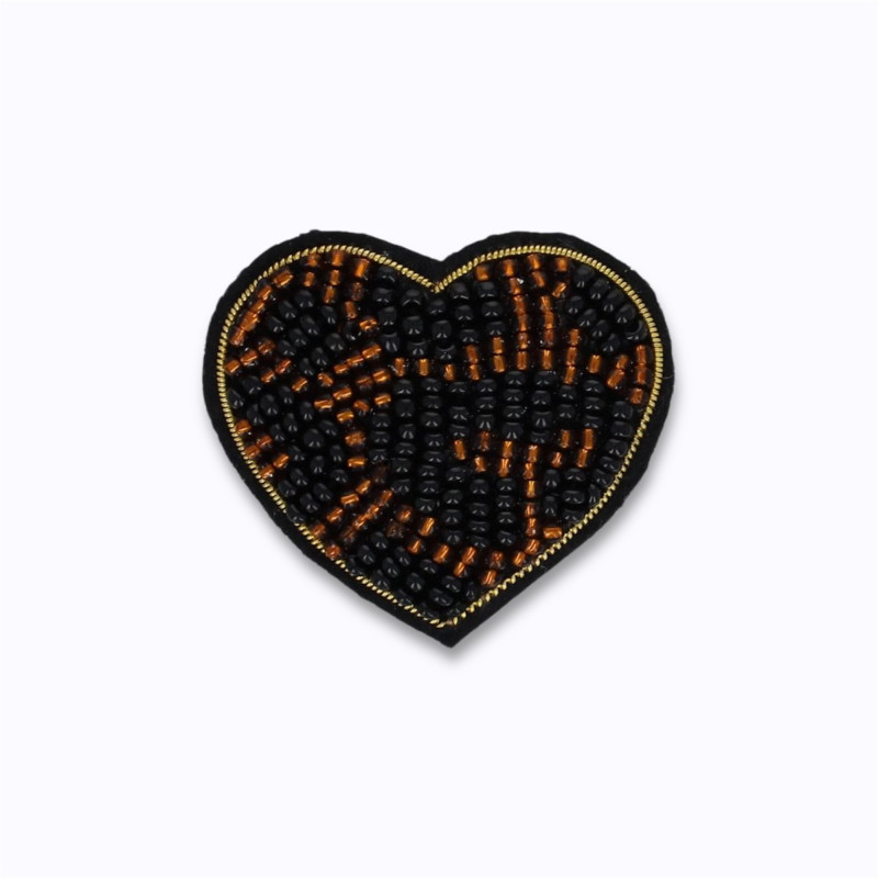 Broche en perles motif léopard