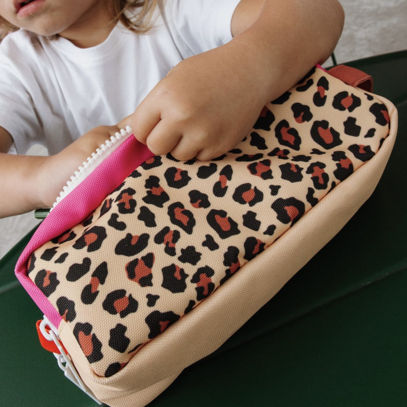 trousse léopard et rose