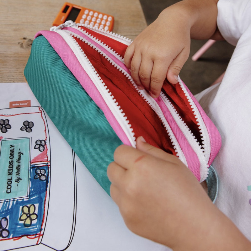 trousse double zip verte et rose avec anse doubure rouge