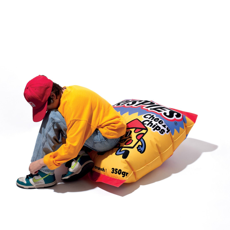 Coussin géant gonflable paquet de chips