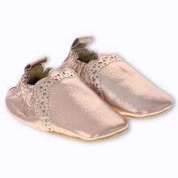 Chaussons bébé Festonette rose brillant Le Petit Souk en cuir souple