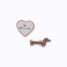 Lot de 2 pin's teckel et cœur - Le Petit Souk Lot de 2 pin's teckel et cœur - Le Petit Souk