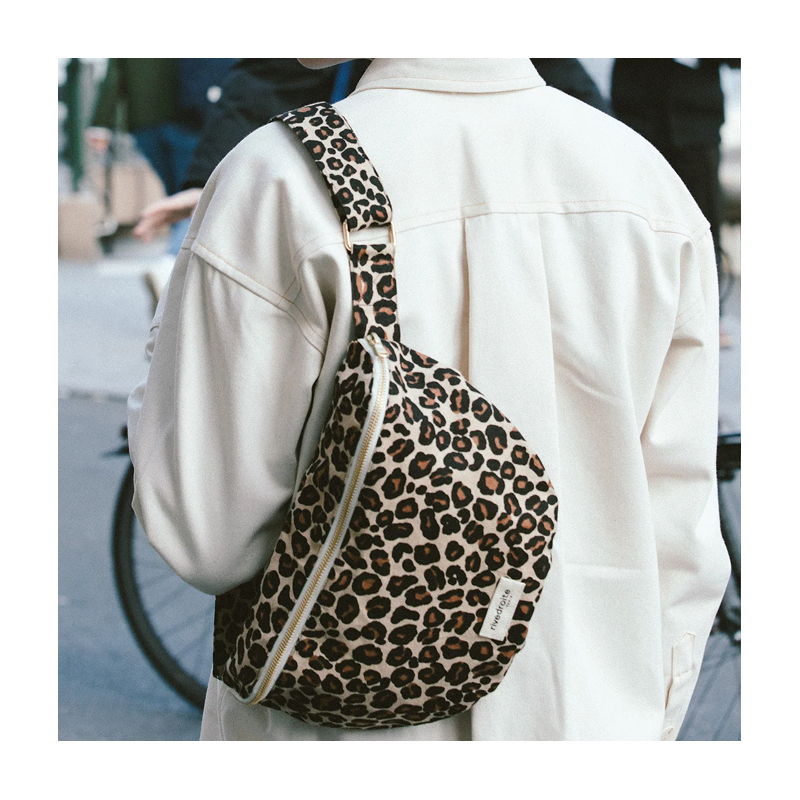 Sac banane "Custine" XL Léopard Beige – Rive Droite